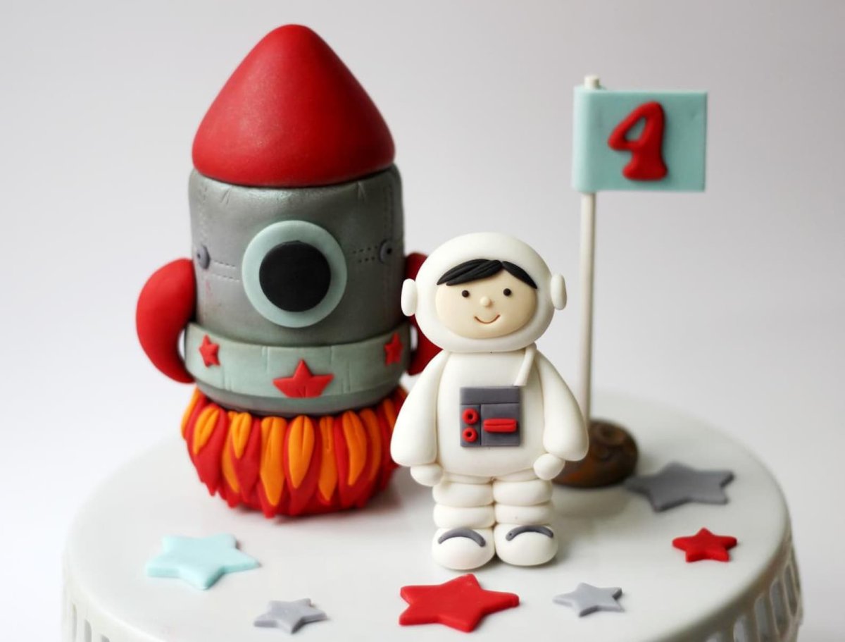 Astro Cake Space food
