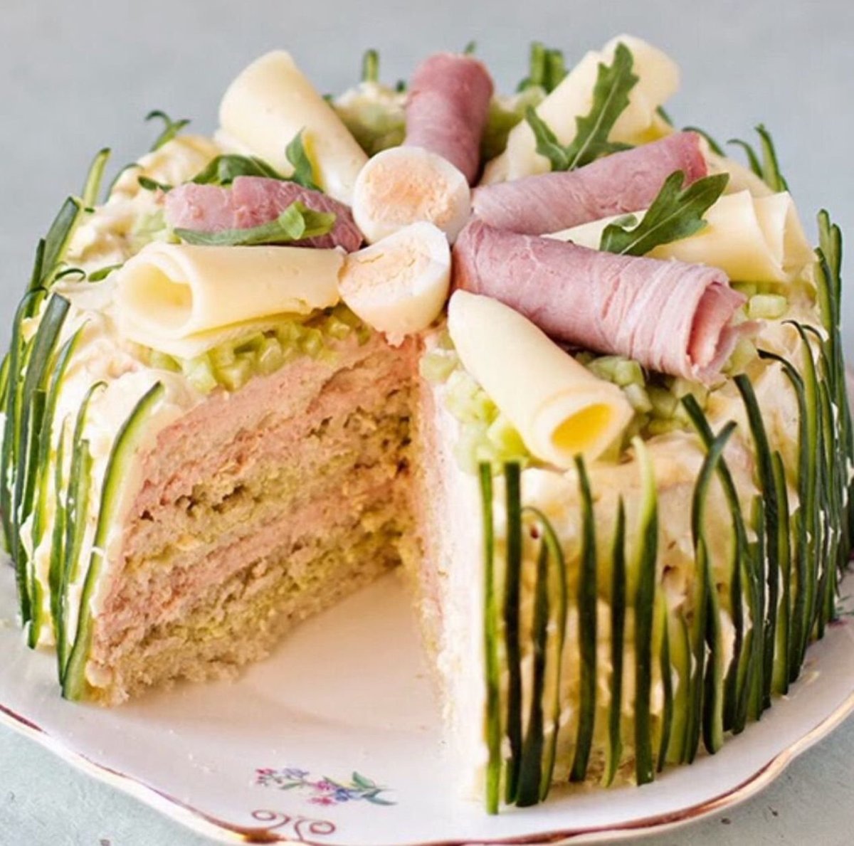 Кабачковый закусочный торт