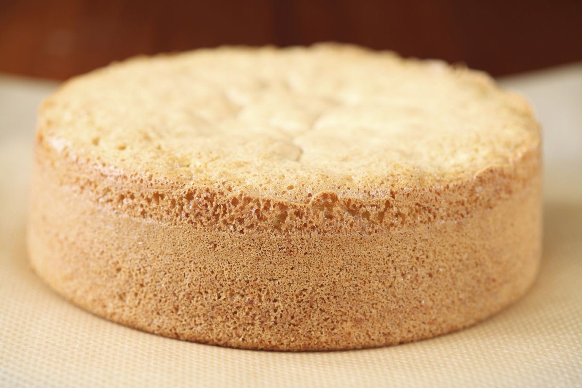 Торт с коржами и сгущенкой