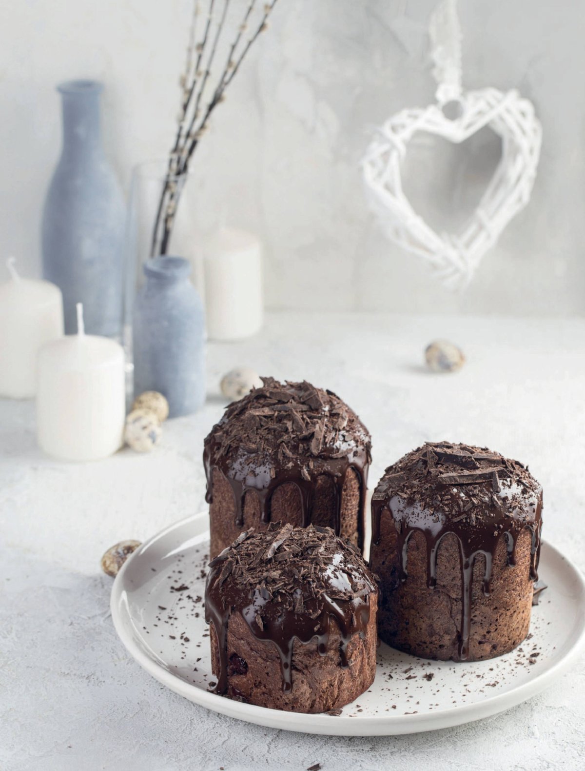 Куличи украшенные карамелью