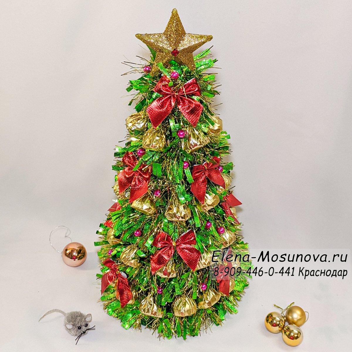 Новогоднее украшение шампанского