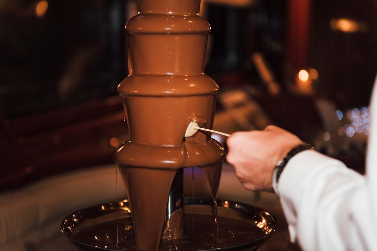 Шоколадный фонтан. Chocolate Fountain