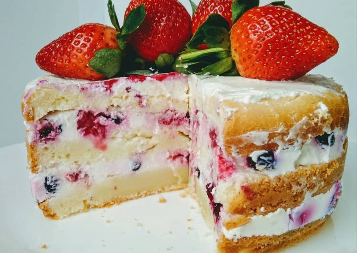 Торт Royal Cake малина-йогурт