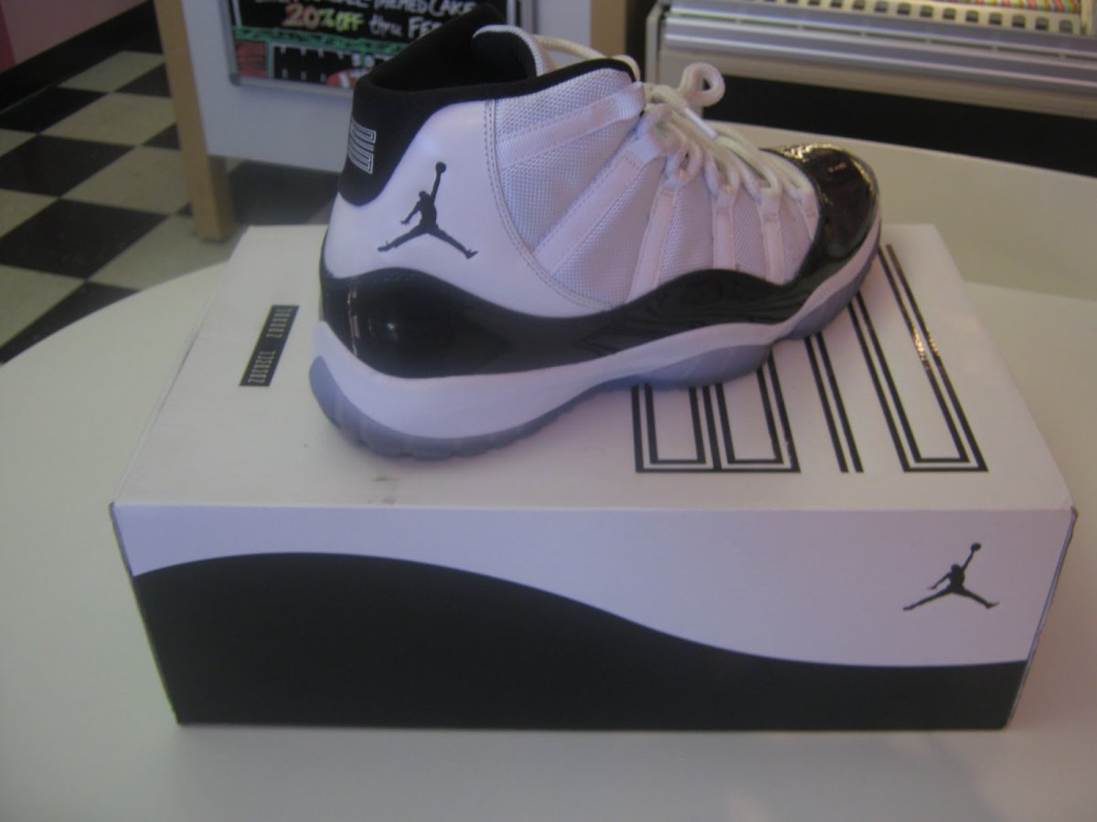 Jordan Nike tort