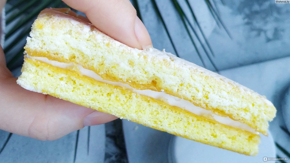 Клубничное конфи и лимонный курд в торте
