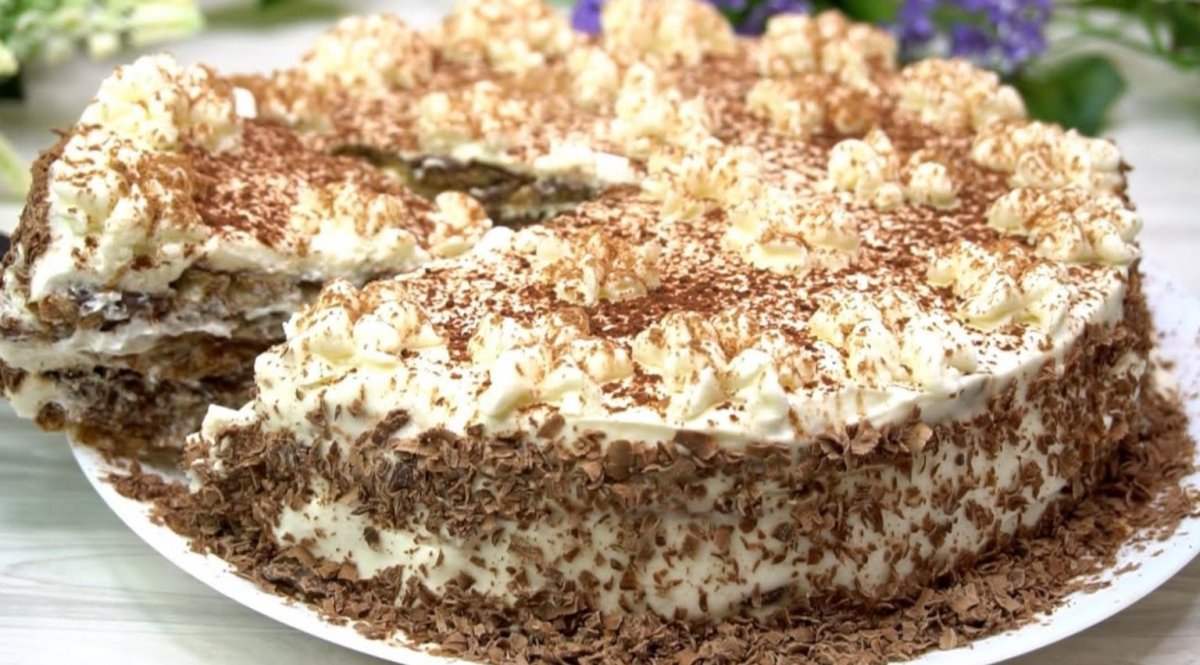 Торты с фисташкой и безе