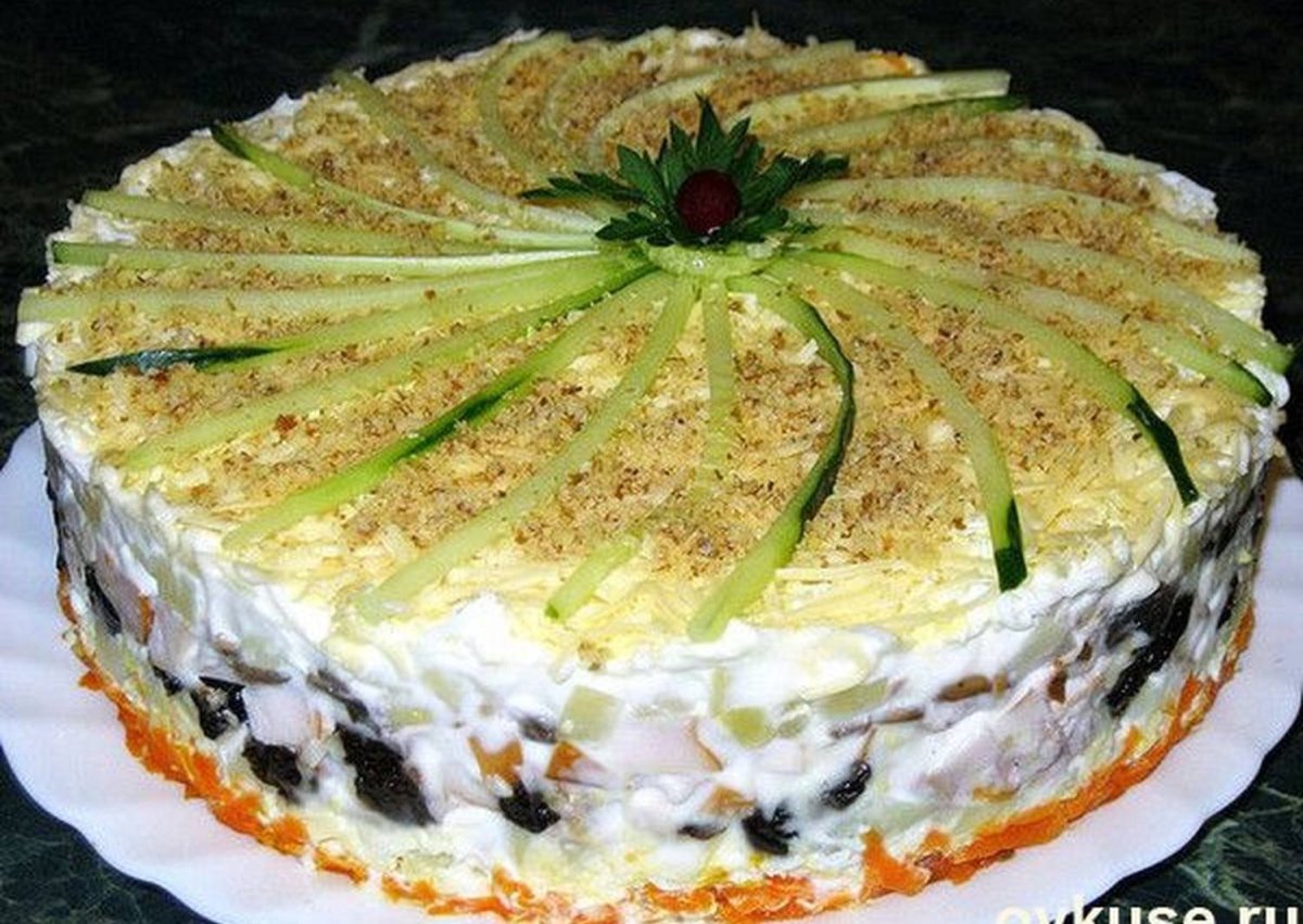 Закусочный куриный торт