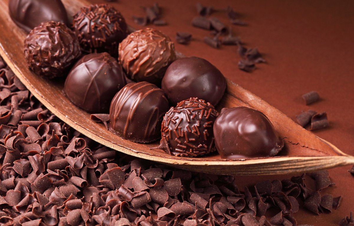 Соус Heinz Swiss Chocolate сладкий шоколадный д/п 230г