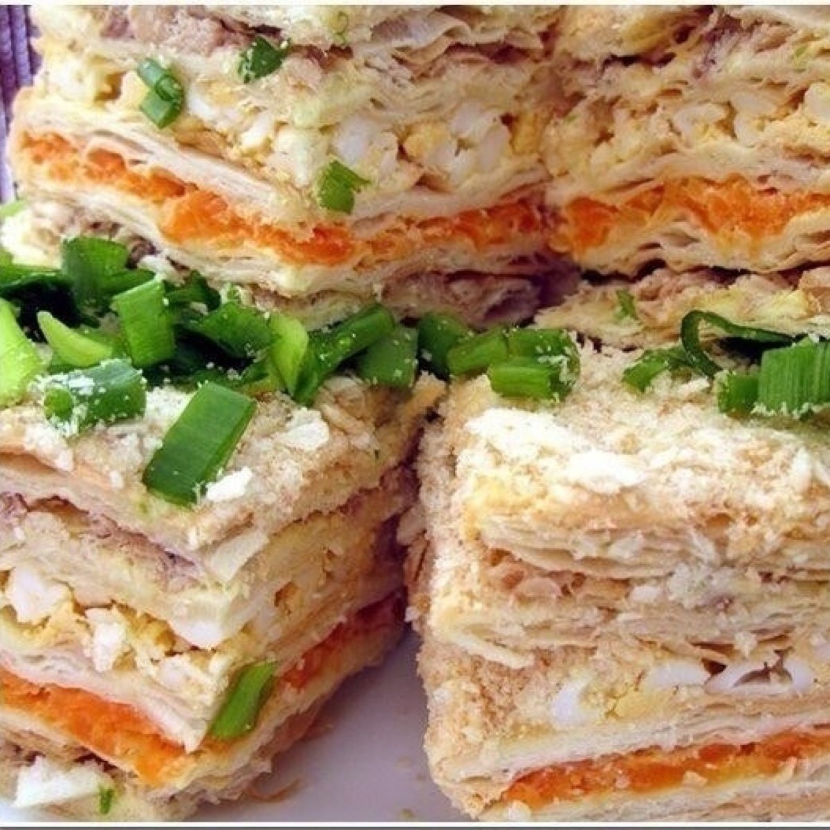 Закусочный Наполеон с консервой
