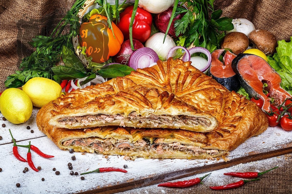 Пирог с розами из яблок