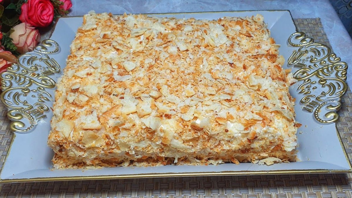 Торт Наполеон кусочек