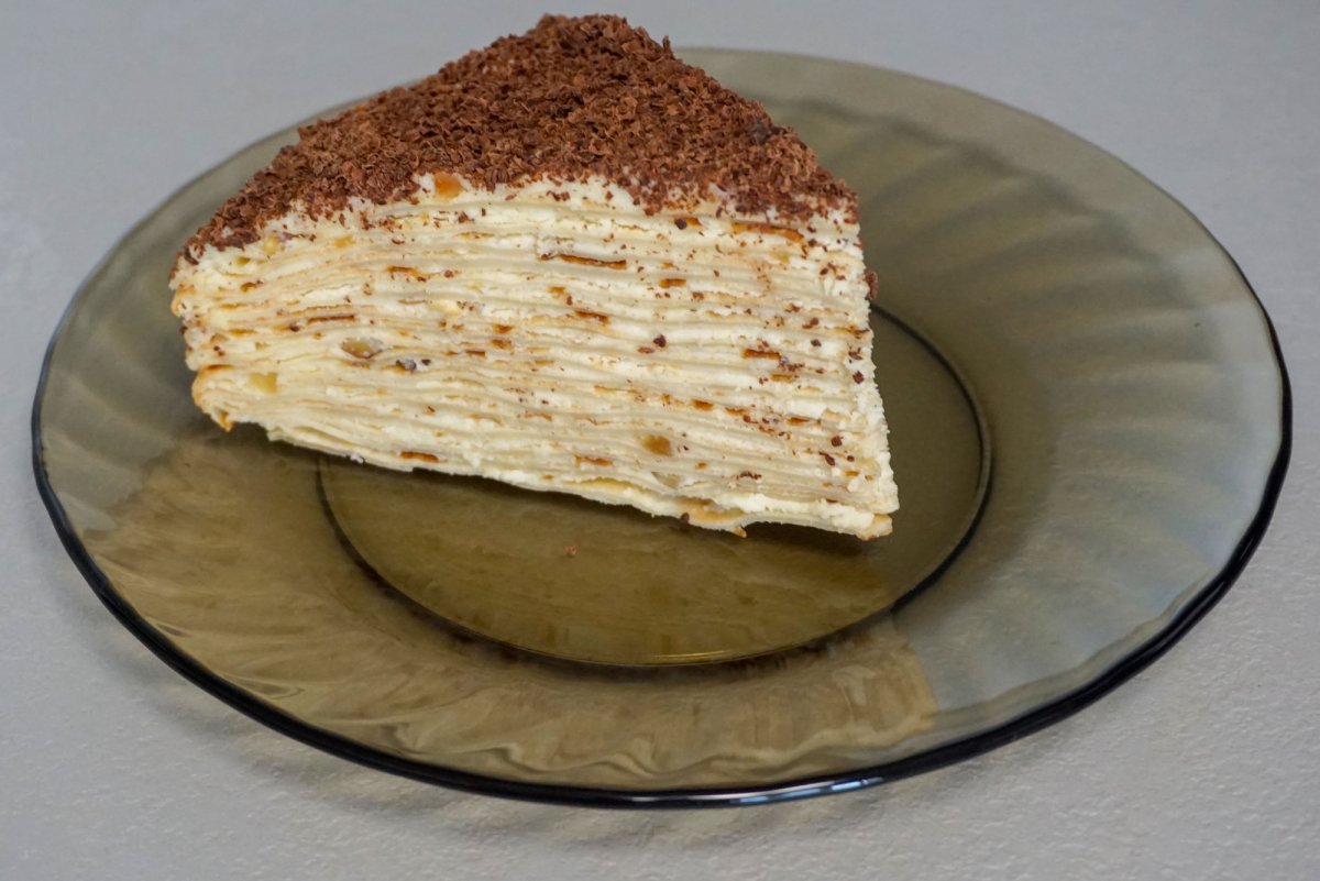Торт с творожным кремом и бананами