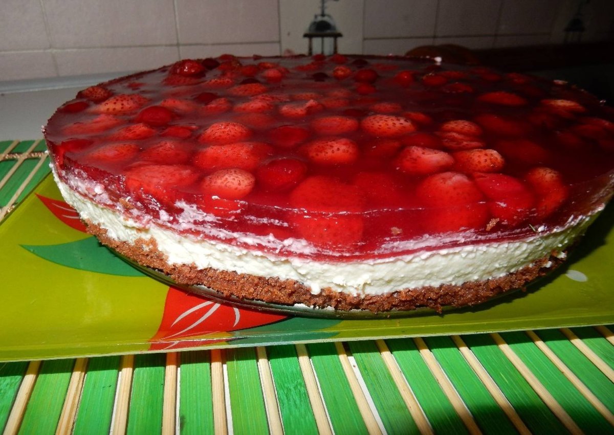 ЖЕЛЕЙНЫЙ тортик с клубникой
