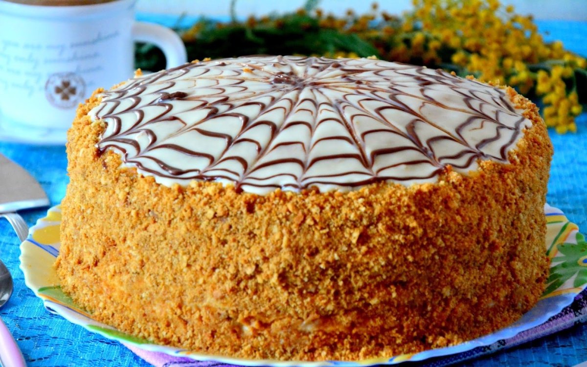 Классический медовик с тонкими коржами