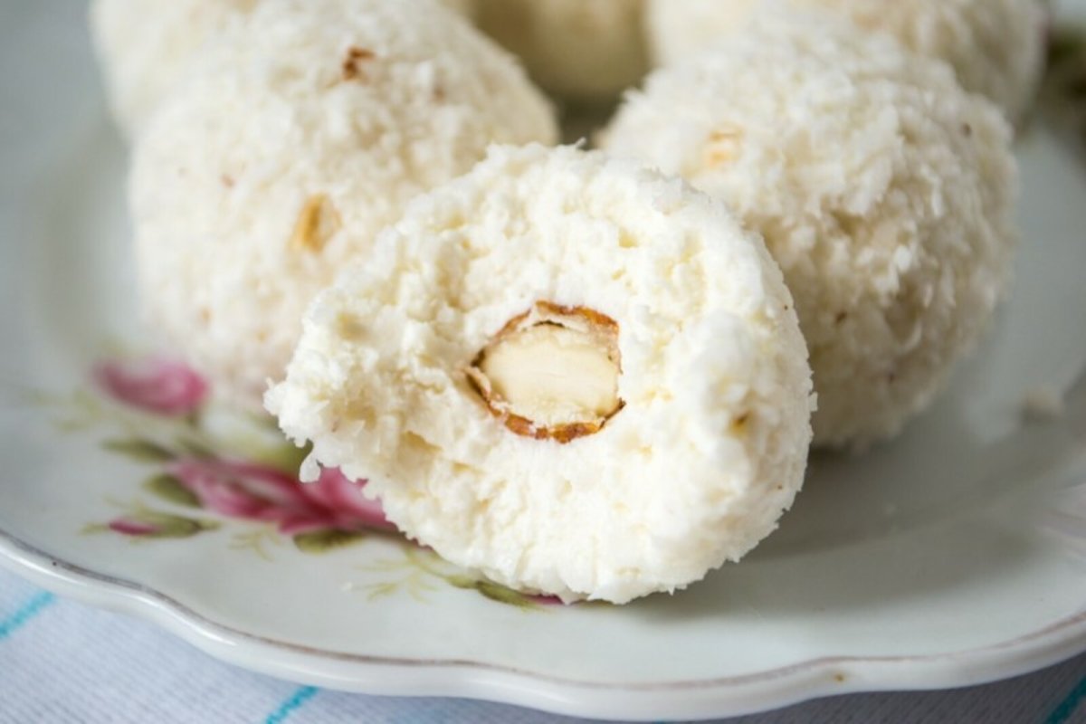 Пирожное картошка с кокосовой стружкой