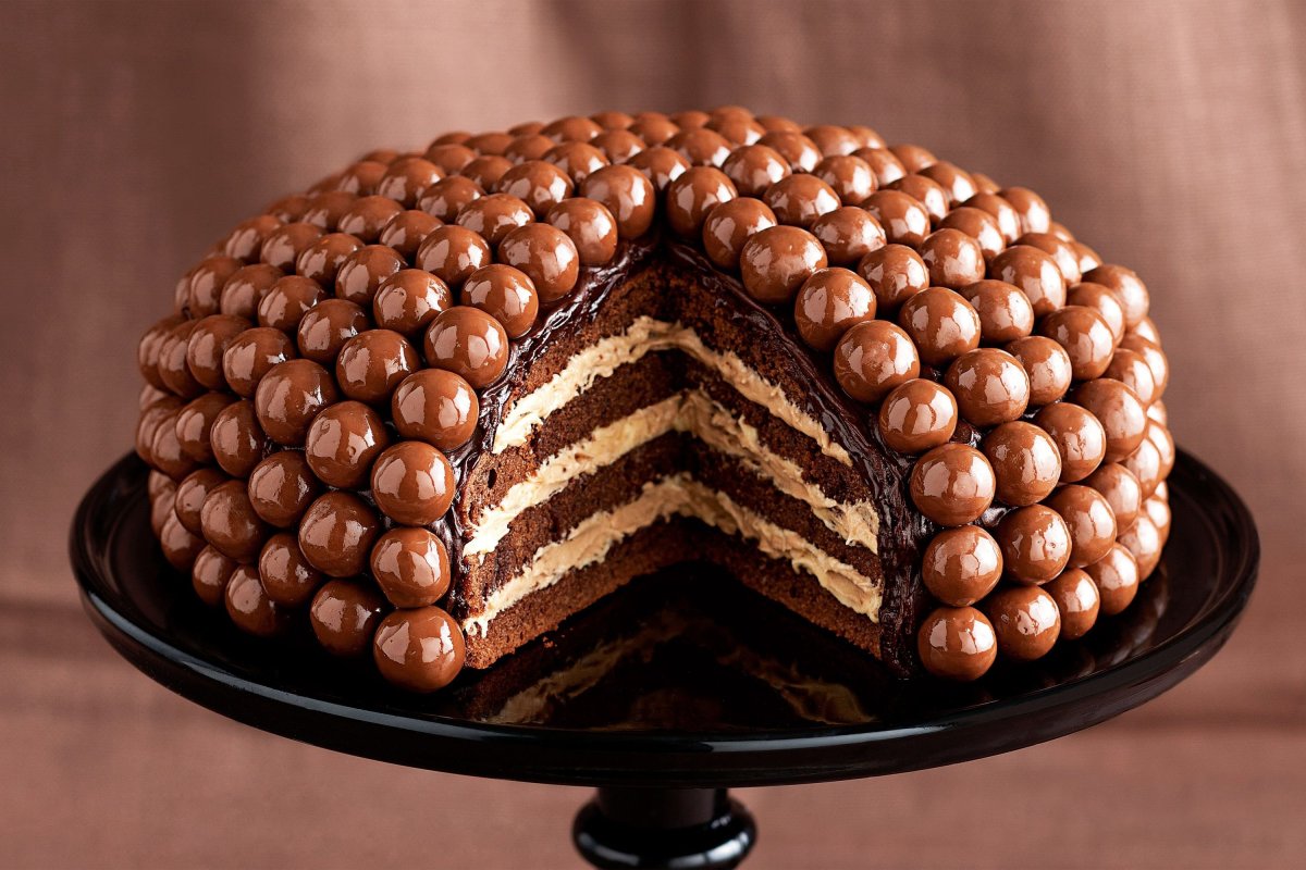Торт с Maltesers