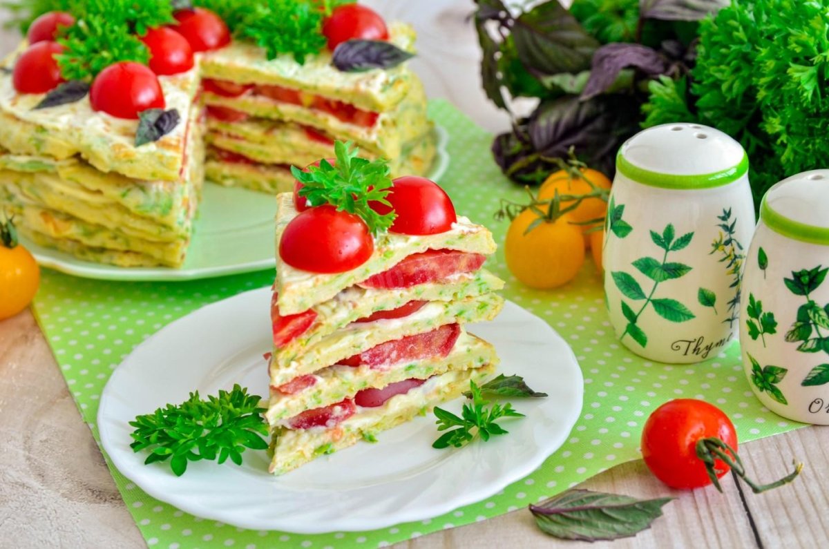 Закусочный торт Наполеон мясной