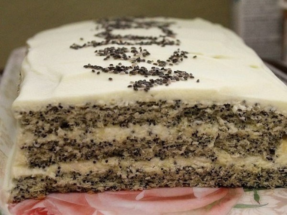 Чернично маковый торт