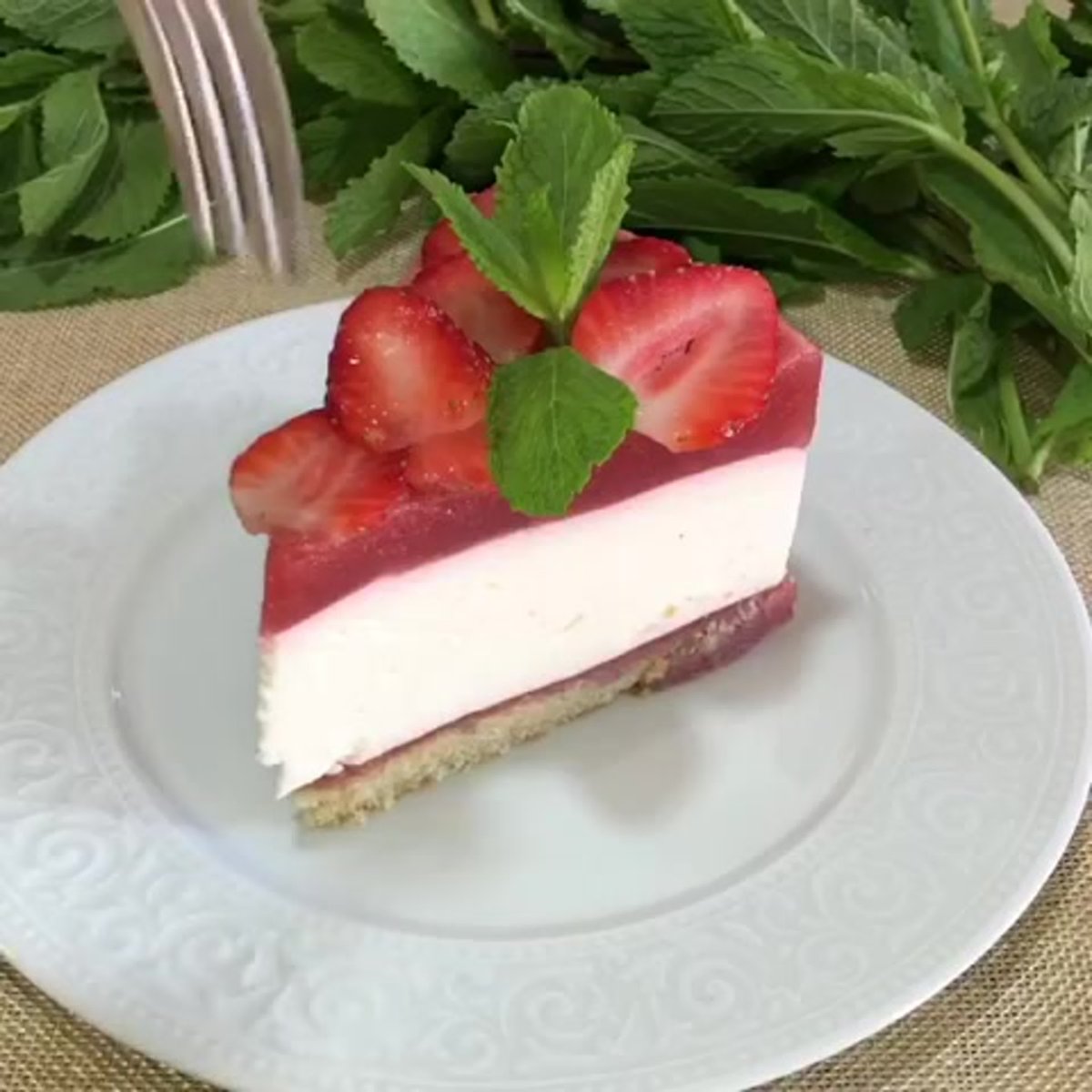 Пирог со взбитыми белками