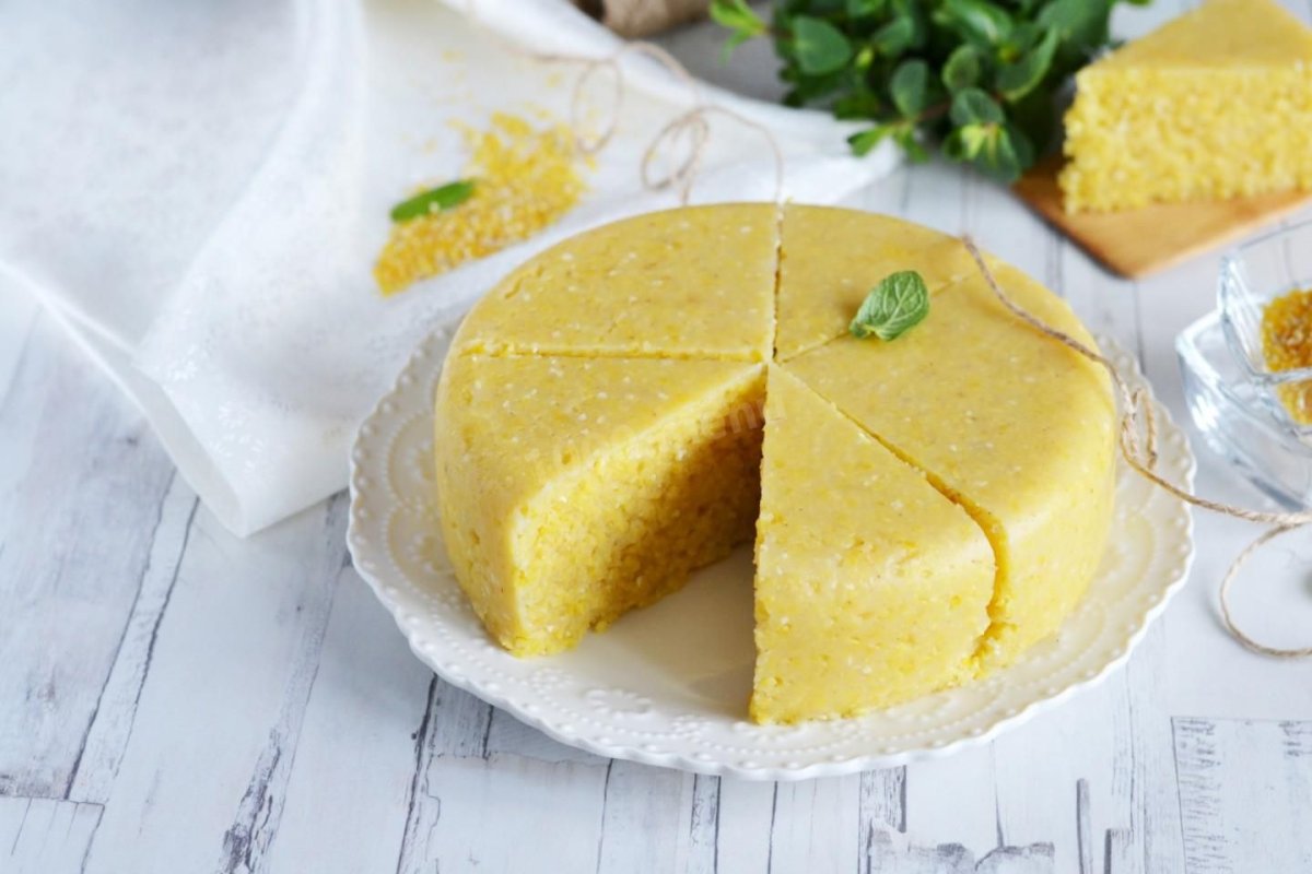 Бутерброд из хлеба с кукурузной мукой