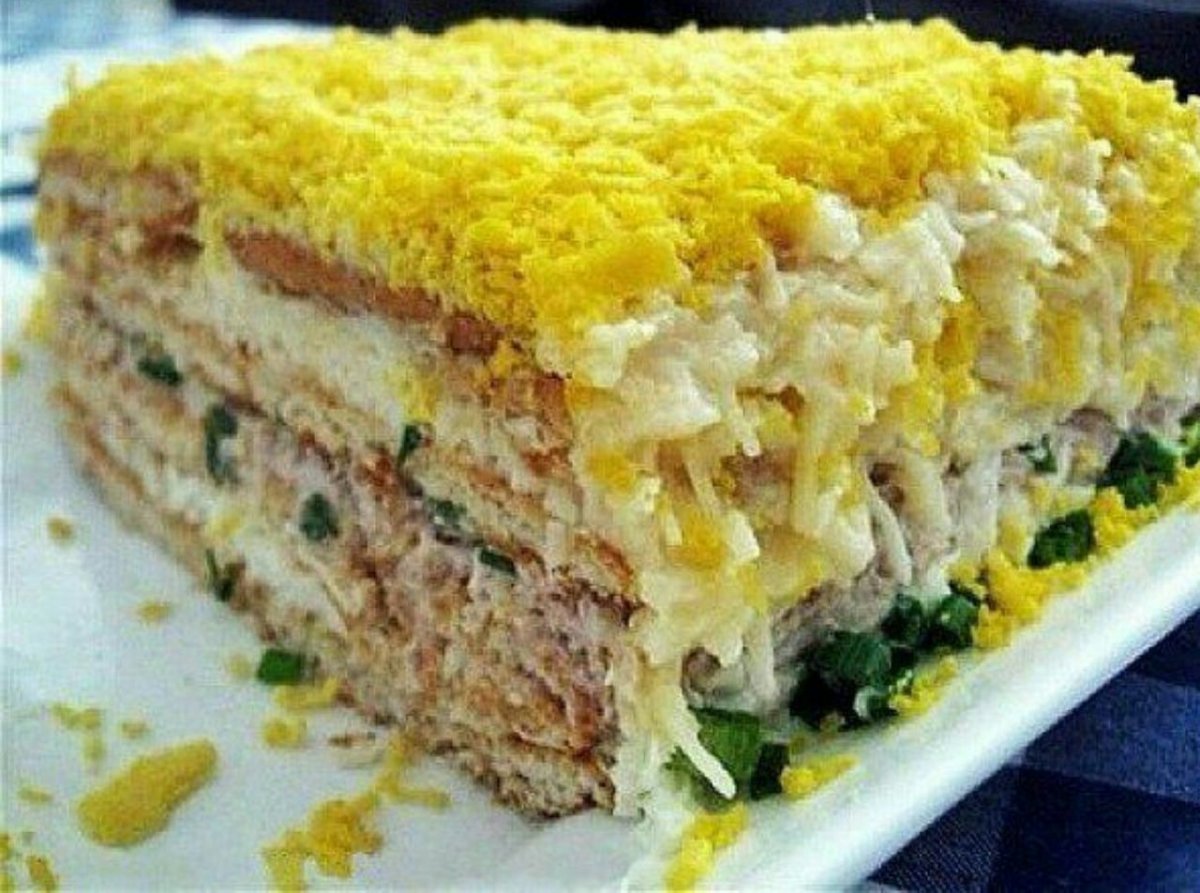 Закусочный торт из слоеного теста