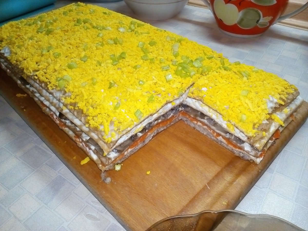Закусочный селедочный торт