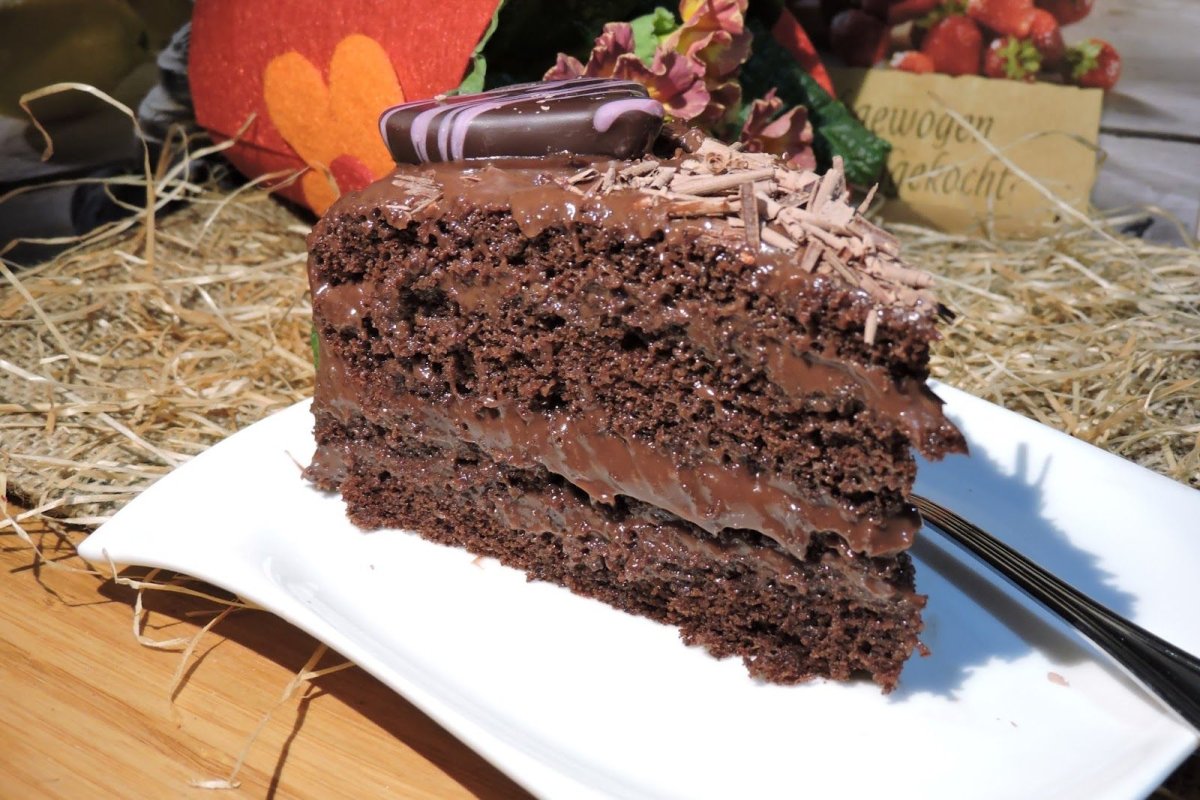 Granny to Cook Chocolate pie morning