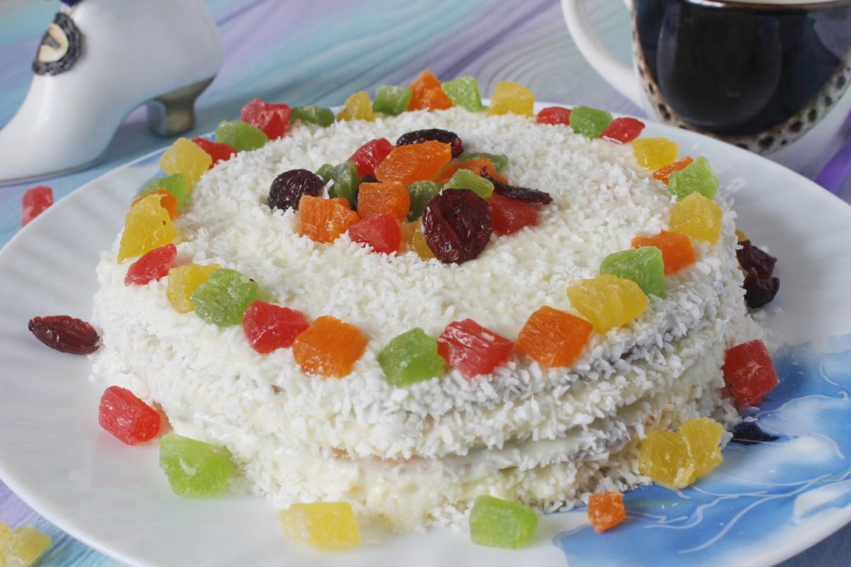 Торт с творожным кремом и бананами