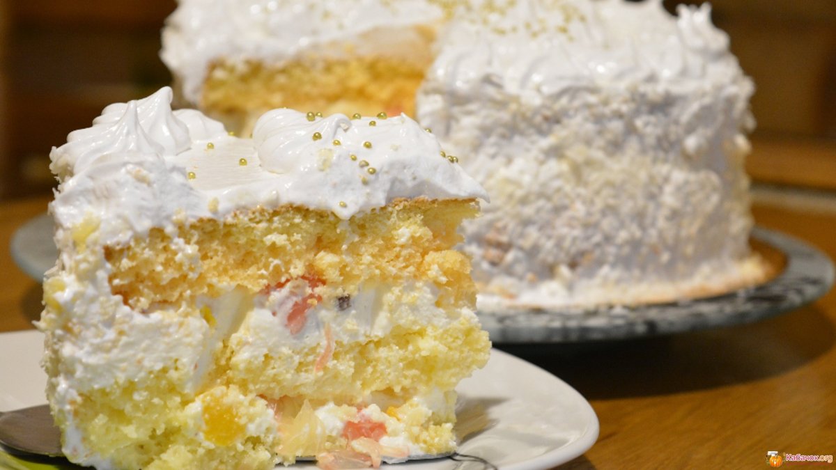Raspberry Cake with layers