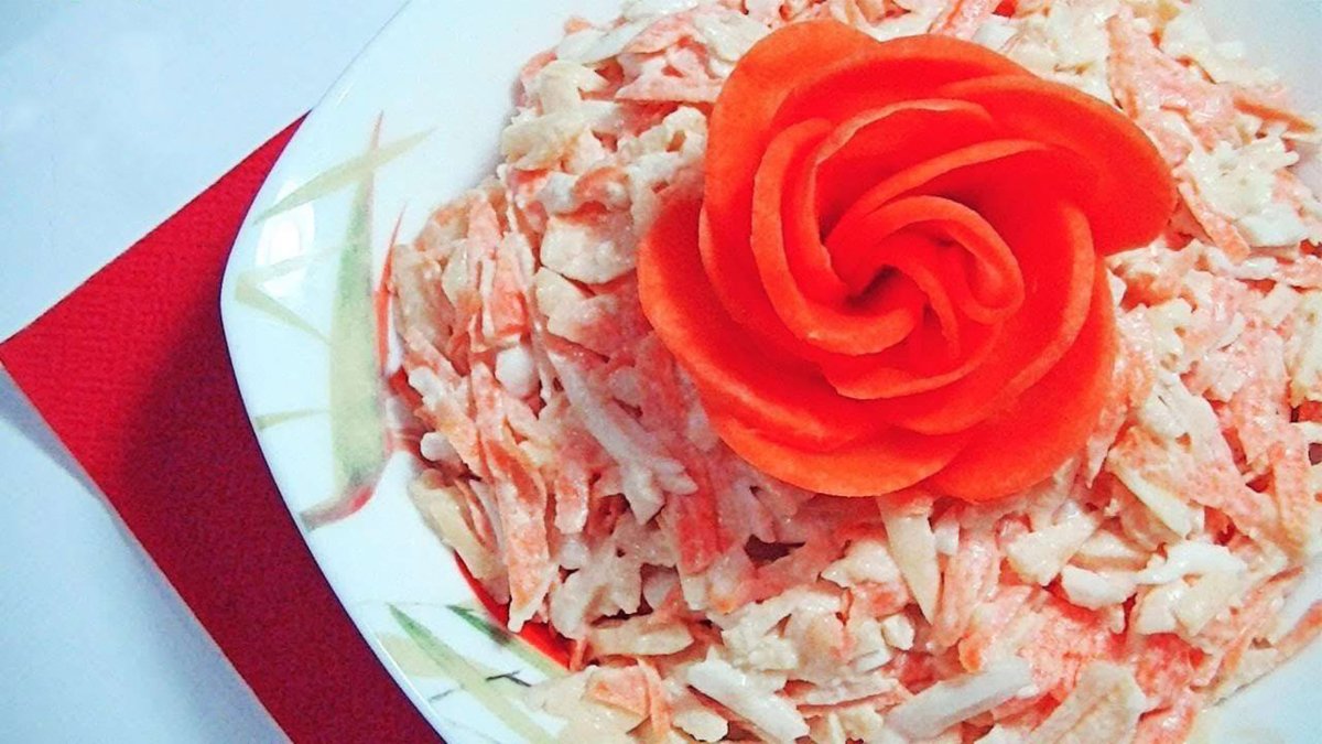 Украшения вареной морковью