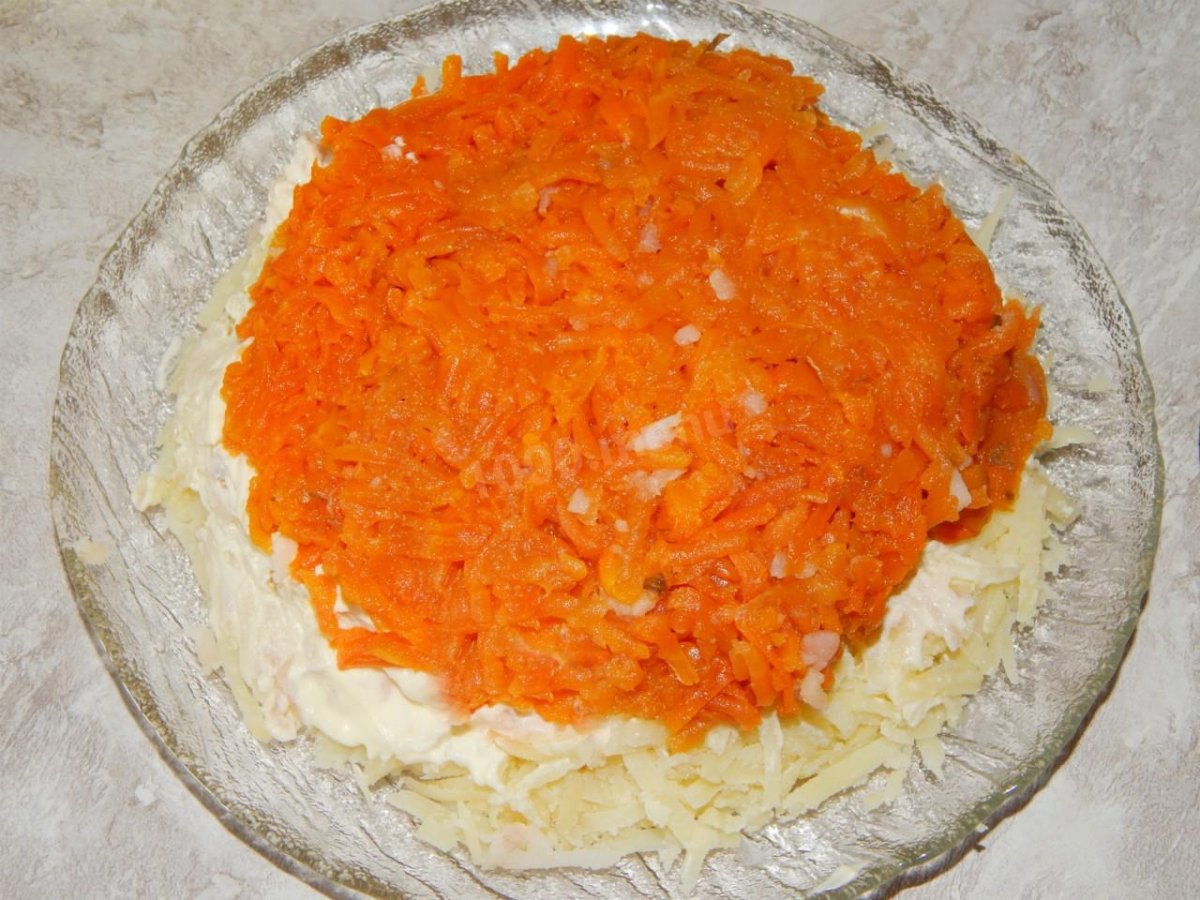 Салат апельсиновая долька с корейской морковью
