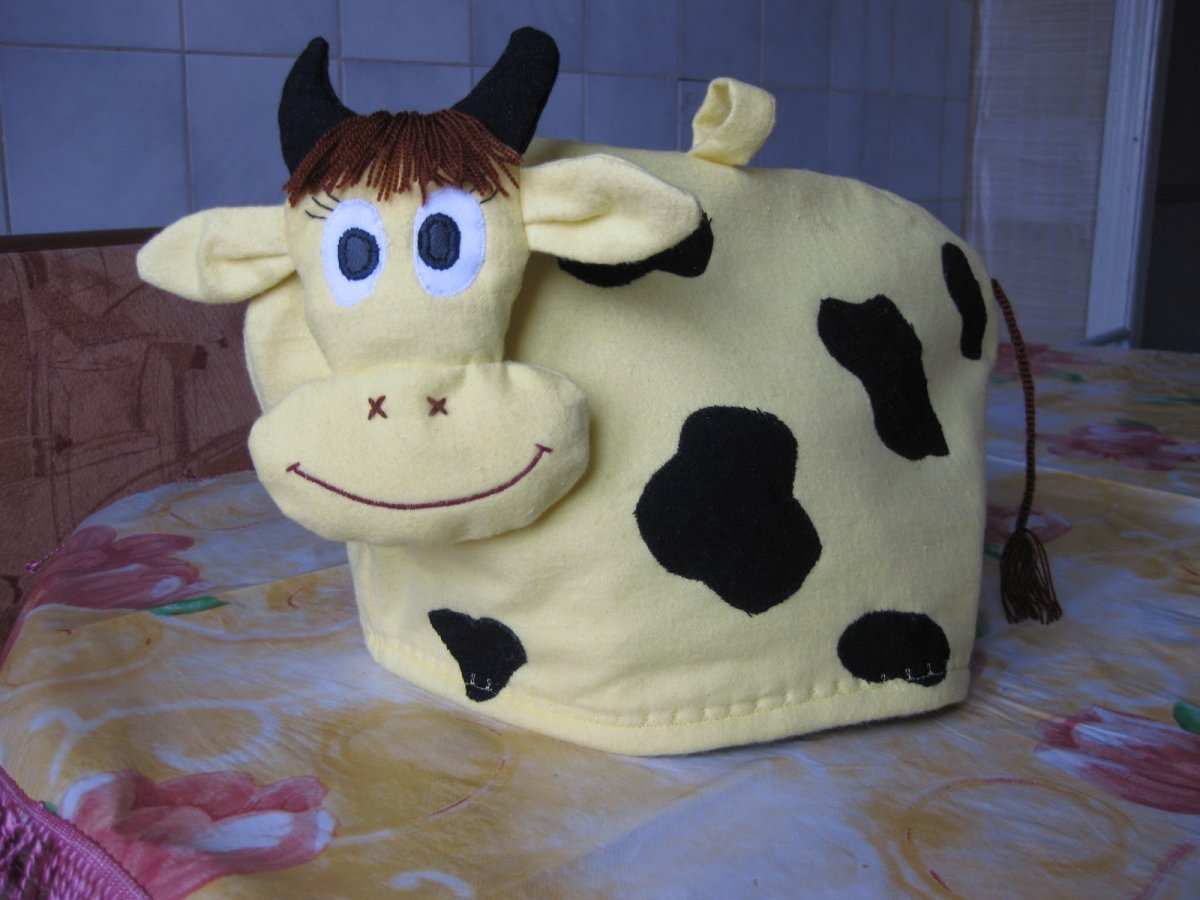 Грелка на чайник "корова"