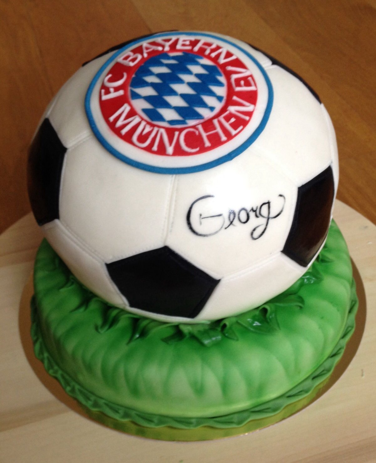Торт Bayern Munchen