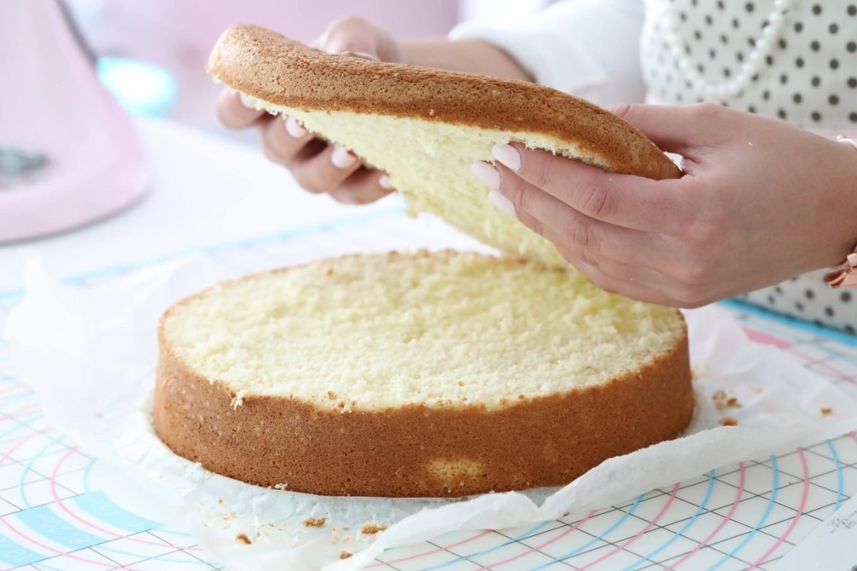 Коржи для торта вкусные и легкие