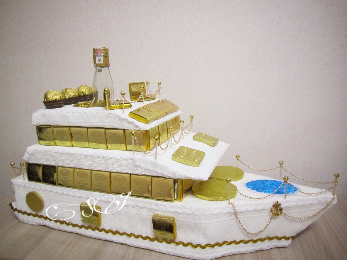 Конфетный букет кораблик