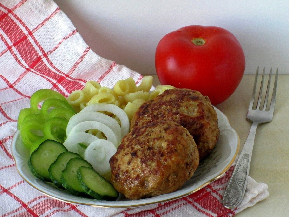 Закуска печеночный торт