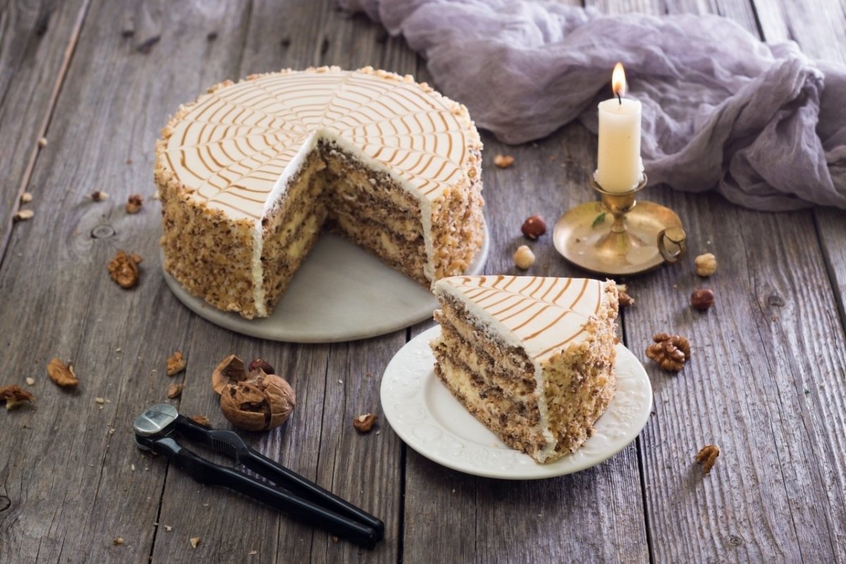 Миндальный шифоновый бисквит