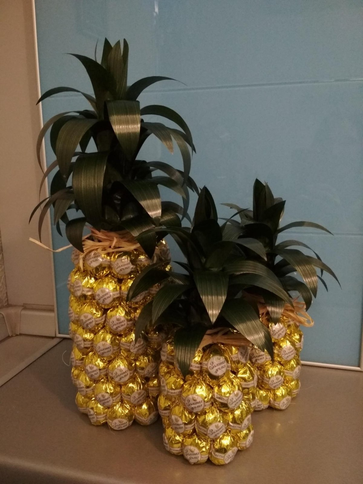 Букет из конфет ананас