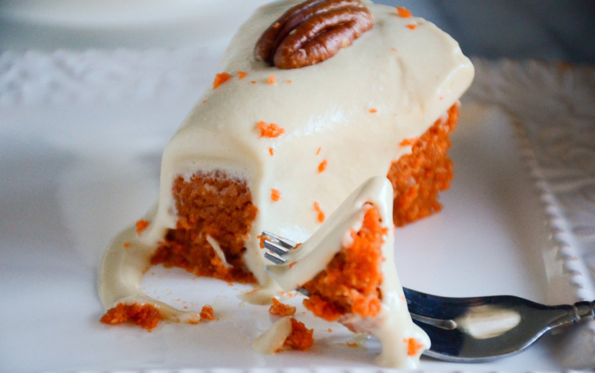 Вегетарианский торт морковный
