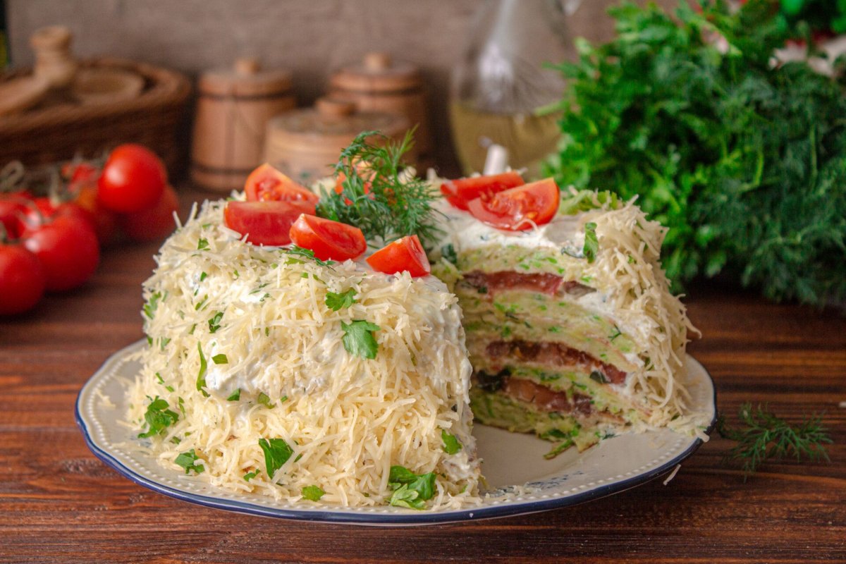 Кабачковый закусочный торт