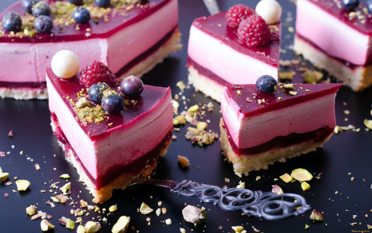 Торта "красный бархат" (Red Velvet).