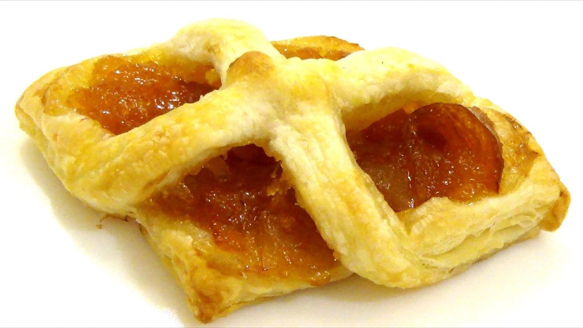 Слойка с джемом
