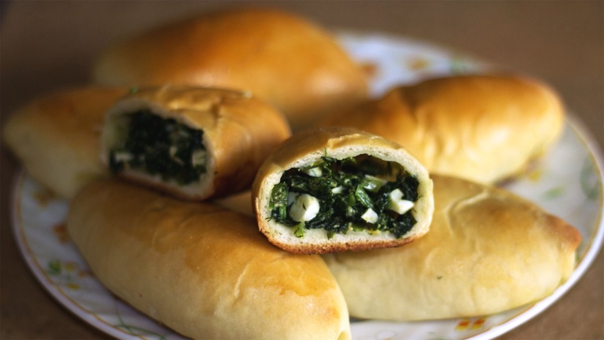 Пирожки с луком
