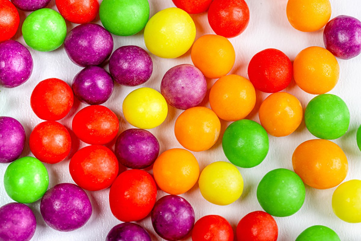 Круглые конфеты разноцветные