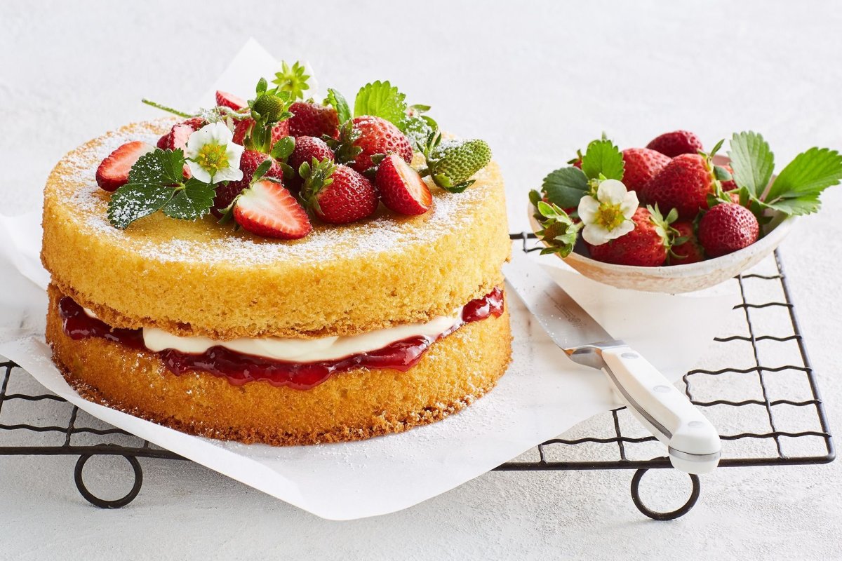 Victoria Sponge Cake
