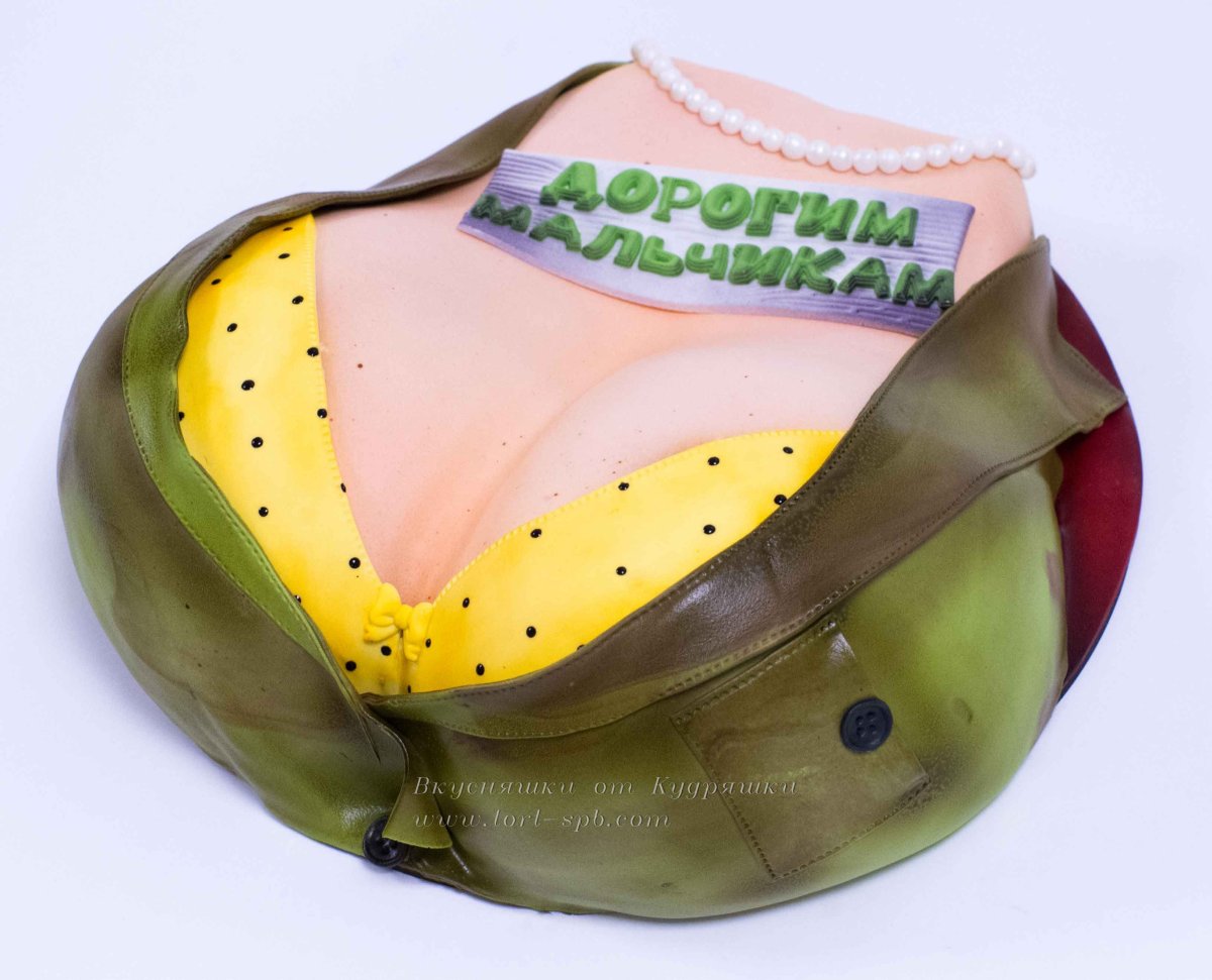 Торт бюст женщины