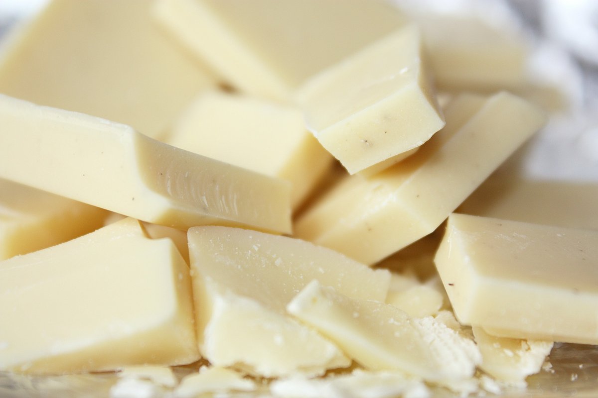 Шоколад белый 29% Cargill 1кг