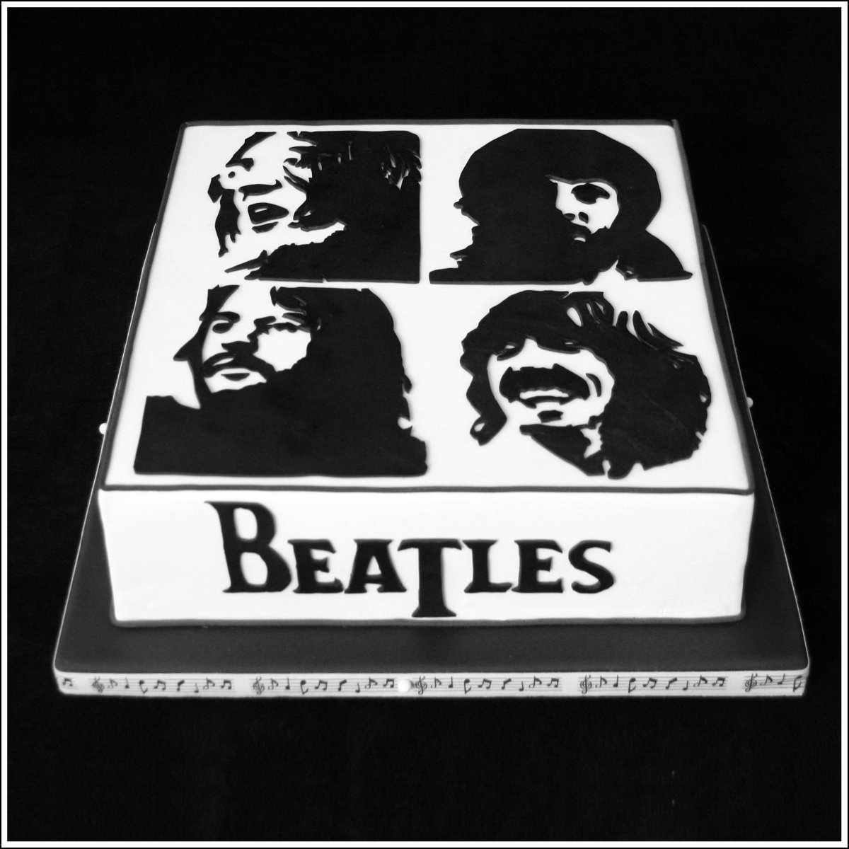 Торт the Beatles