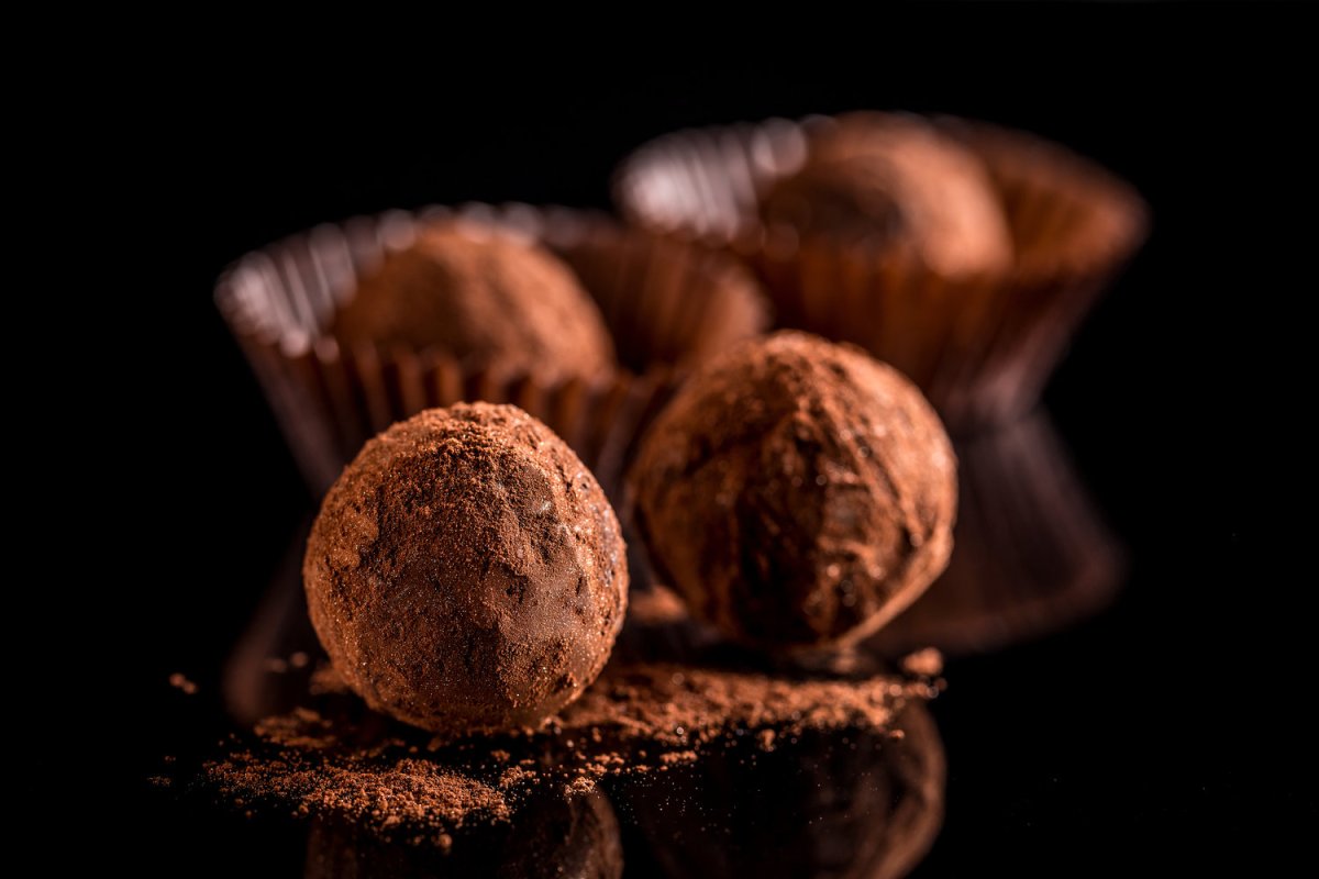 Truffles Cocoa Dusted Belgian