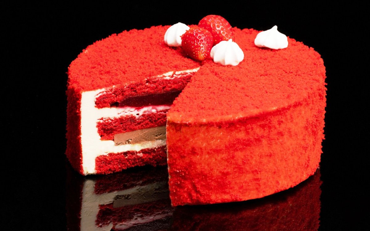 Торта "красный бархат" (Red Velvet).